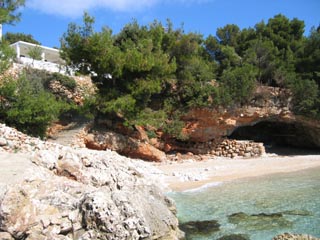 Apartments_Pension_Petrovac_beach